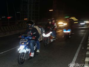 H-2 Lebaran Jalur Pantura Lancar Jaya, Pemudik Libas Simpang Jomin H-2 Lebaran Jalur Pantura Lancar Jaya, Pemudik Libas Simpang Jomin
