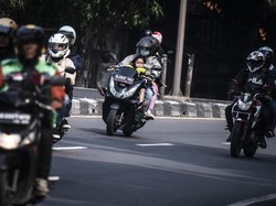 Video Pedagang Bantal di Pantura Raup Cuan di  Mudik Lebaran