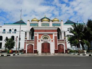 Jemaah Salat Id di Masjid Agung Palembang Diprediksi Sampai Jembatan Ampera