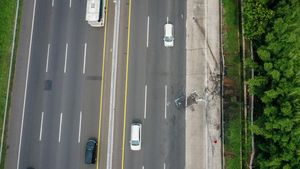 Foto Udara Lokasi Kecelakaan Maut Tol Jakarta-Cikampek KM 58
