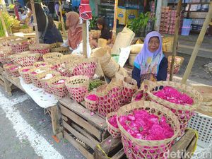 Jelang Lebaran, Harga Bunga Tabur di Magelang Naik Berlipat-lipat Jelang Lebaran, Harga Bunga Tabur di Magelang Naik Berlipat-lipat