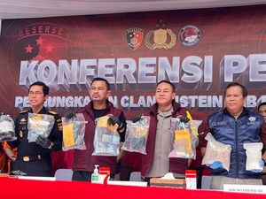 Polisi: Pabrik Fredy Pratama Hasilkan 7.800 Ekstasi Sejak Januari 2024 Polisi: Pabrik Fredy Pratama Hasilkan 7.800 Ekstasi Sejak Januari 2024