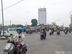 Arus Simpang Mengkreng Kediri Naik 5% di H-2 Lebaran, Tapi Masih Ramai Lancar