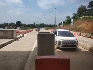 Imbas Kecelakaan di KM 58 Tol Japek, Jasa Marga Buka Tol Japek Selatan Gratis Imbas Kecelakaan di KM 58 Tol Japek, Jasa Marga Buka Tol Japek Selatan Gratis