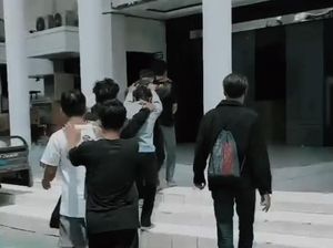 7 Pesilat Kera Sakti di Surabaya Diringkus Usai Aniaya Anggota PSHW 7 Pesilat Kera Sakti di Surabaya Diringkus Usai Aniaya Anggota PSHW