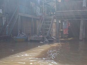 Besok Mau Lebaran, Warga di Muratara Masih Kebanjiran