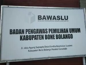 Oknum Caleg NasDem di Bone Bolango Diduga Palsukan Ijazah Oknum Caleg NasDem di Bone Bolango Diduga Palsukan Ijazah