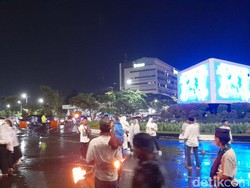 Pawai Obor di Makassar Selesai, Jalan Penghibur Kembali Dibuka