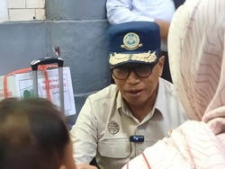 Menhub Tinjau Stasiun-Jalur Arteri Cirebon: Pastikan Berfungsi dengan Baik