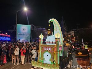 Takbir Keliling di Klungkung, Merawat Kerukunan Sejak 700 Tahun Takbir Keliling di Klungkung, Merawat Kerukunan Sejak 700 Tahun