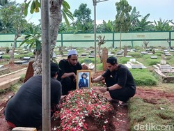 Babe Cabita dalam Kenangan Komika Praz Teguh dan Menteri Sandiaga