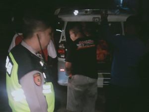 ABG Diamankan Terkait Kebakaran Tewaskan Satu Warga Palembang ABG Diamankan Terkait Kebakaran Tewaskan Satu Warga Palembang