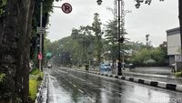 Hujan dan Pagi yang Tenang di Kota Bandung Jelang Lebaran
