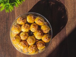 Kata Siapa Nggak Boleh Makan Nastar-Kastengel? Saran Dokter Sih Gini Ya