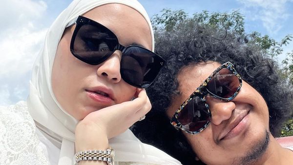 8 Potret Harmonis Komika Babe Cabita & Istri, Kini Tinggal Kenangan