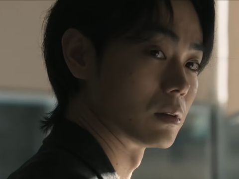 Masaki Suda sebagai Shinichi Izumi dalam drama Parasyte: The Grey (2024). (Netflix)