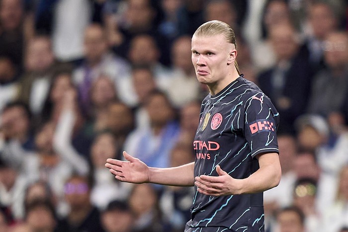 MADRID, SPAIN - APRIL 09:  Erling Haaland of Manchester City reacts during the UEFA Champions League quarter-final first leg match between Real Madrid CF and Manchester City at Estadio Santiago Bernabeu on April 09, 2024 in Madrid, Spain. (Photo by Jose Manuel Alvarez/Quality Sport Images/Getty Images)