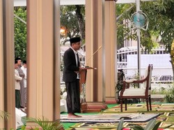 8 Syarat Imam Sholat Berjamaah Lengkap dengan Bacaan Niatnya