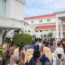 Pernyataan Istana soal Open House Jokowi Ricuh