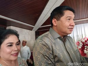Hadiri Open House di Rumah Bahlil, Ara Titip Pesan soal Listrik & Gas Hadiri Open House di Rumah Bahlil, Ara Titip Pesan soal Listrik & Gas