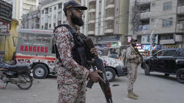 Pakistan Kerahkan 100 Ribu Tentara untuk Jaga Perayaan Idul Fitri