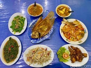 Asam Segar Pindang Patin dan Aneka Sajian Seafood Lezat di Warung Ini Asam Segar Pindang Patin dan Aneka Sajian Seafood Lezat di Warung Ini