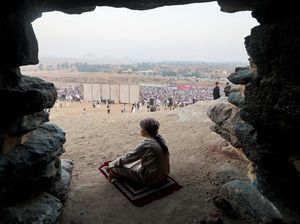 Potret Salat Id di Kompleks Pekuburan Mesir Kuno