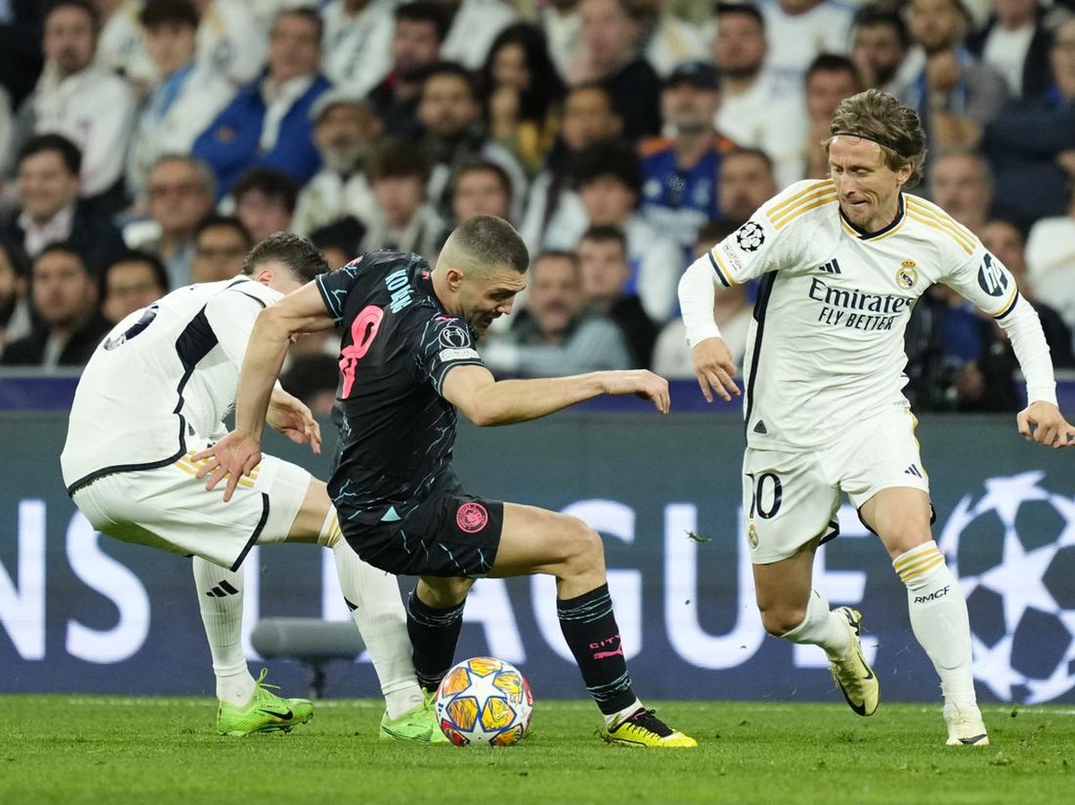 Real Madrid vs Man City disebut laga luar biasa. (Foto: AP/Jose Breton)