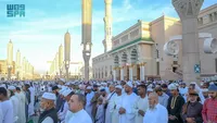 Jemaah Salat Id di Masjid Nabawi Membeludak