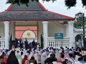 Din Syamsuddin Jadi Imam-Khatib di Masjid Gede Kauman, Singgung Demoralisasi Din Syamsuddin Jadi Imam-Khatib di Masjid Gede Kauman, Singgung Demoralisasi