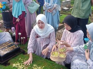 Lebaran Pertama Tamara Tyasmara Tanpa Dante Lebaran Pertama Tamara Tyasmara Tanpa Dante