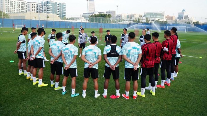 TC Timnas Indonesia U-23 di Qatar jelang Piala Asia U-23 2024.