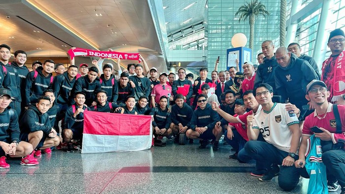 Ultras Garuda dan KBRi Qatar Sambut Timnas Indonesia U-23 di Doha, Qatar, Rabu (10/4/2024) siang waktu setempat.
