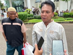 Bangganya Supriyanto ke Open House Jokowi, Dapat Sembako dan Makan