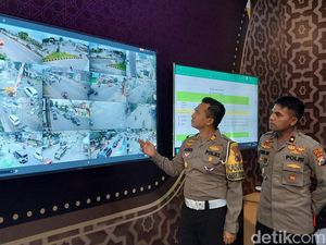 Volume Kendaraan Masuk Malang Mulai Meningkat Hari ke-2 Lebaran Volume Kendaraan Masuk Malang Mulai Meningkat Hari ke-2 Lebaran