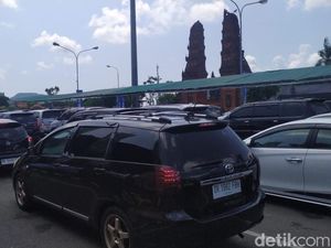 Masih Banyak Pemudik di Pelabuhan Gilimanuk Saat H+1 Lebaran