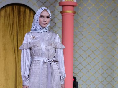 10 Koleksi Raya Karya Nina Nugroho, Baju Lebaran untuk Wanita Sibuk