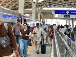 Whoosh Angkut 26 Ribu Penumpang di Momen Lebaran, Naik 30% dari Masa Normal