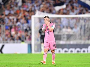 Pemain Argentina Ini Ungkap Alasan Ogah Diajak Messi Gabung Inter Miami Pemain Argentina Ini Ungkap Alasan Ogah Diajak Messi Gabung Inter Miami