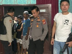 Pria Tikam Istri-Selingkuhan Usai Kepergok Chatting, 1 Orang Tewas