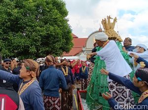 Tak Ada Rebutan Gunungan di Garebeg Syawal Jogja, Ternyata Perintah Sultan Tak Ada Rebutan Gunungan di Garebeg Syawal Jogja, Ternyata Perintah Sultan
