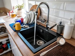 Hati-Hati! 7 Bahan Ini Tak Boleh Dibuang ke Wastafel