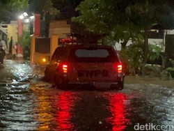 8 RT di Mojoroto Kota Kediri Banjir saat Hujan Deras, Warga Mengungsi