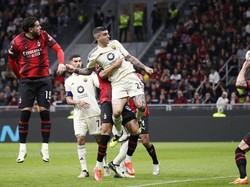 Tajamnya Kepala Gianluca Mancini