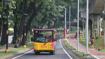 Jelajahi Keindahan Taman Mini dengan Seru Naik Shuttle!