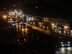 Arus Balik Lebaran, Contraflow Tol Japek Arah Jakarta Diterapkan Malam Ini