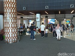 98 Pesawat Angkut 12.178 Orang ke Labuan Bajo Selama Libur Lebaran