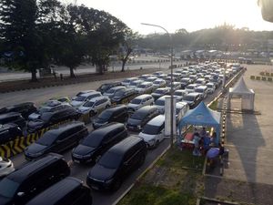 Potret Arus Balik di Pelabuhan Bakauheni Lampung Mulai Ramai