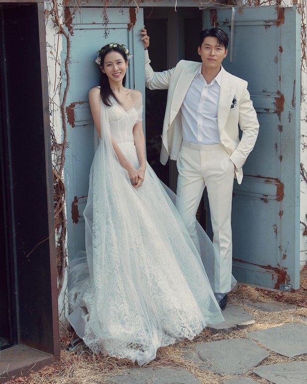 Potret pernikahan Son Ye Jin dan Hyun Bin/ Foto: instagram.com/yejinhand Potret pernikahan Son Ye Jin dan Hyun Bin