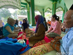 Warga 8 RT Terdampak Banjir Mojoroto Kediri Dicek Kesehatan